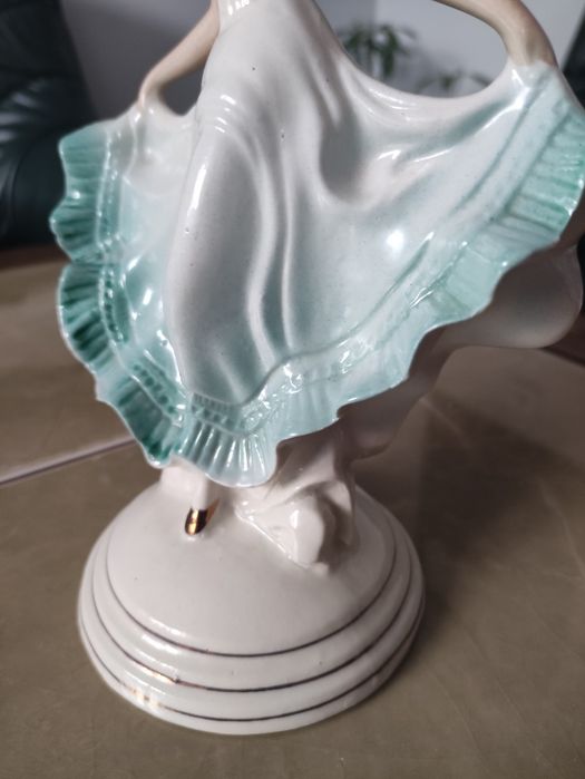 Figurka porcelanowa tancerka Zygmunt Buksowicz " STEATYT" lata 60- te