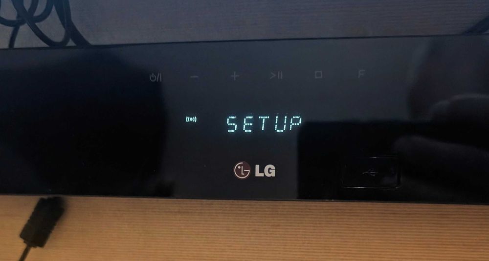 Саундбар (акустическая система) LG Smart NB3730A