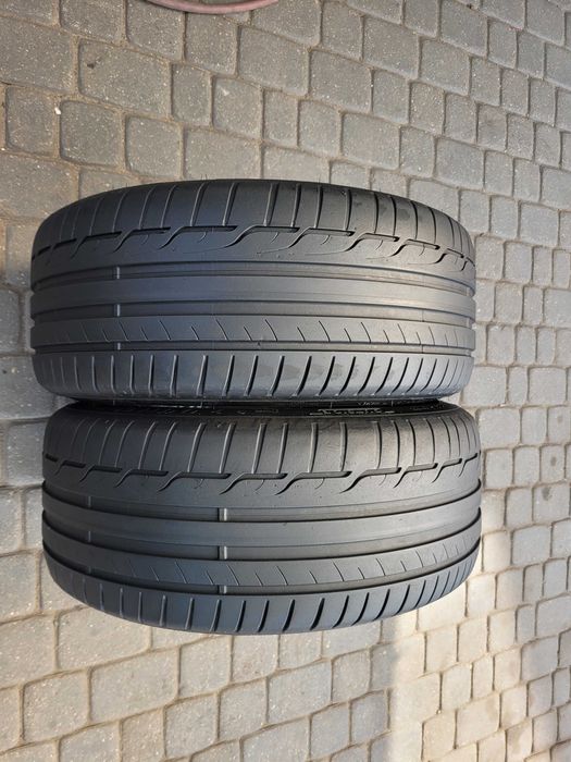 245 /35  R 19    Dunlop