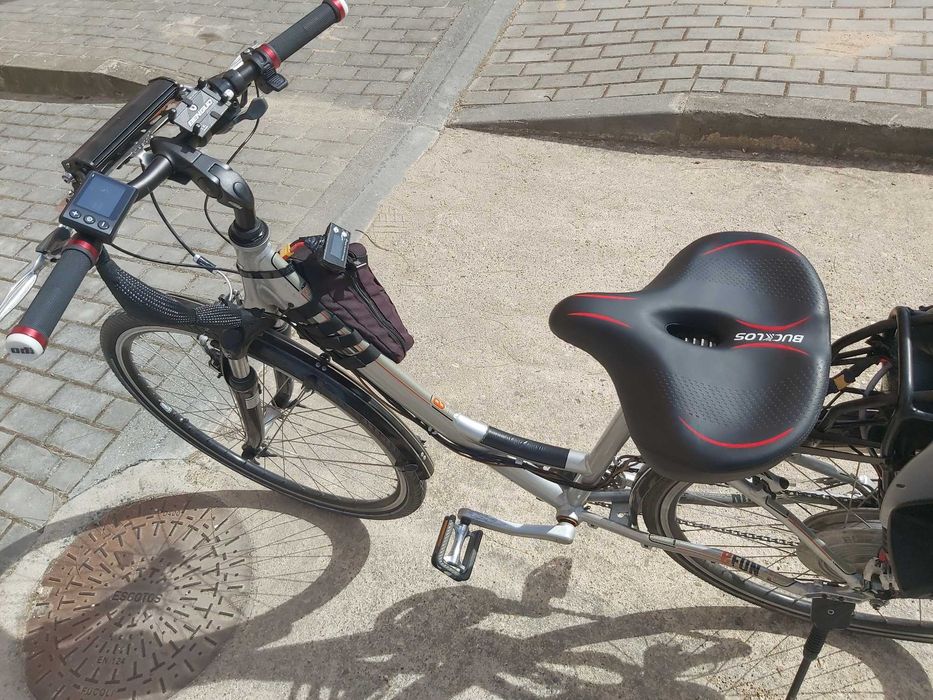 KTM eléctrica com bateria