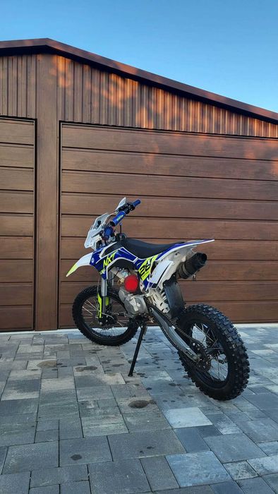 Cross Barton NXT 125cc 2025r.