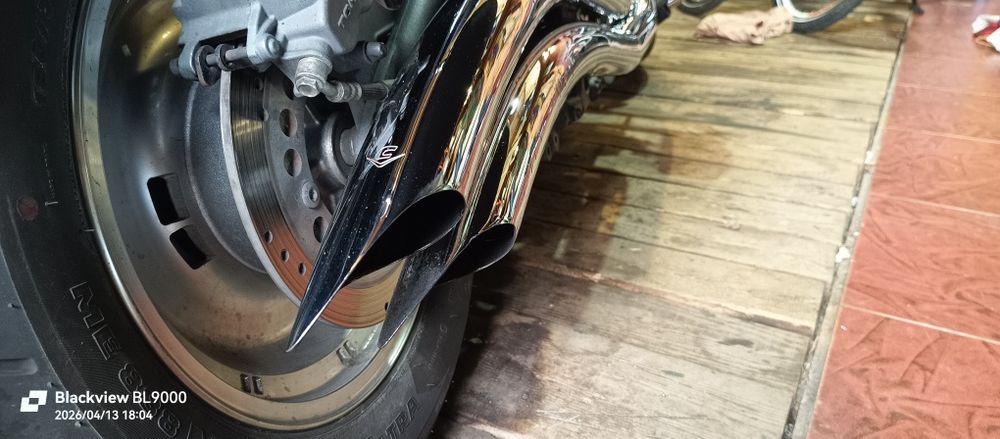 Продажа выхлопа COBRA  оригинал на Kawasaki Vulcan castom 900