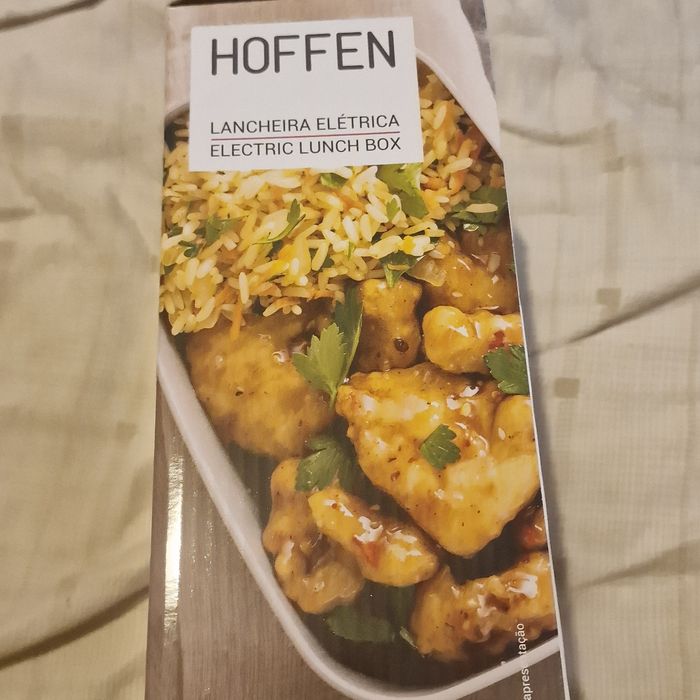 Electronic lunch box