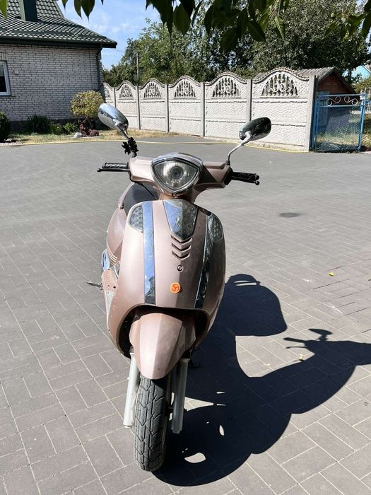 Скутер мопед YIBEN125
