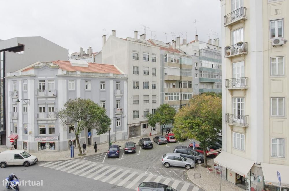 Quarto - localizado em Alameda Lisbon