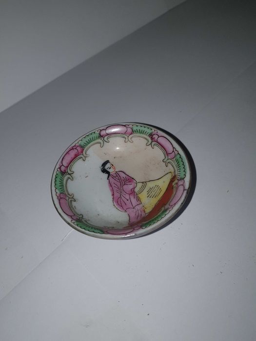 Porcelana Chinesa - Prato 7 cm - Pintado a Mão