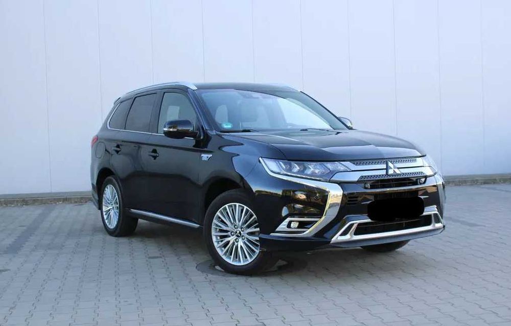 Mitsubishi Outlander 2018 Hybryda Plug-in 2.0 AWD