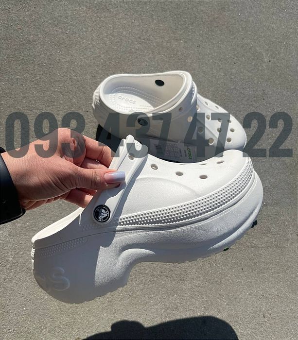Жіночі Крокси Сабо на Платформі Bella Clog White Crocs Bella Clog