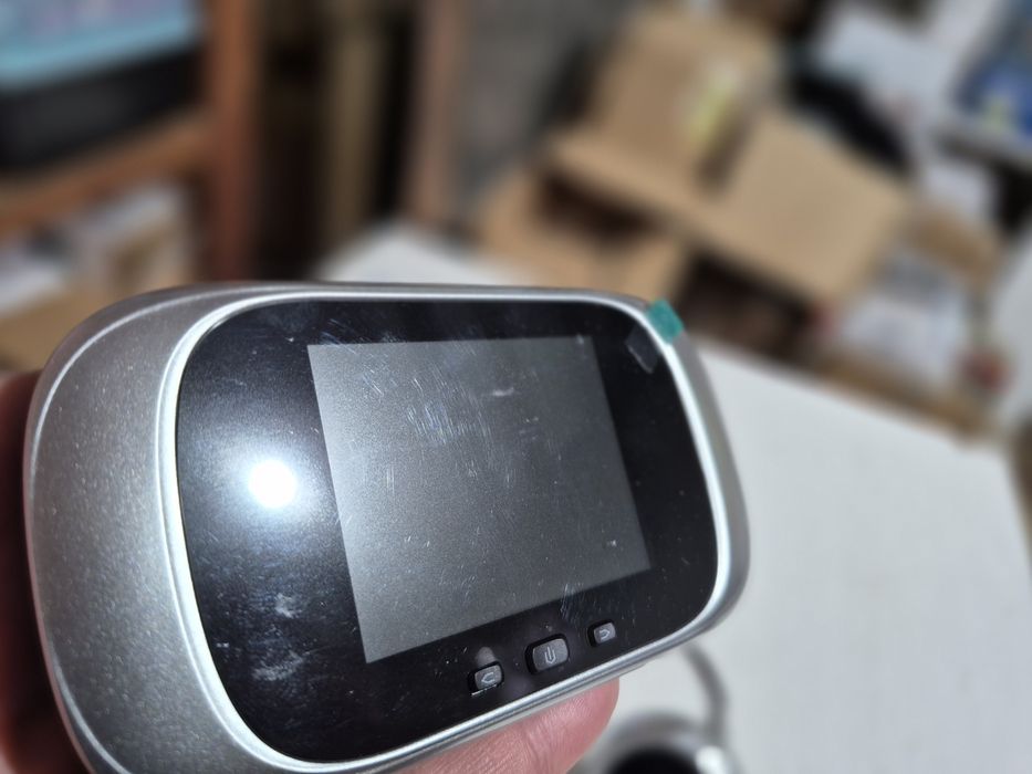 Дверний відеодзвінок.