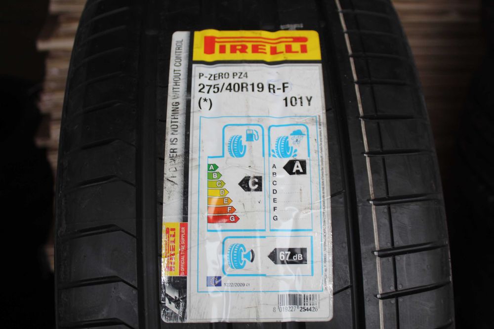 275/40R19 PIRELLI P-Zero PZ4 Run Flat 101Y NOWA 2018r.