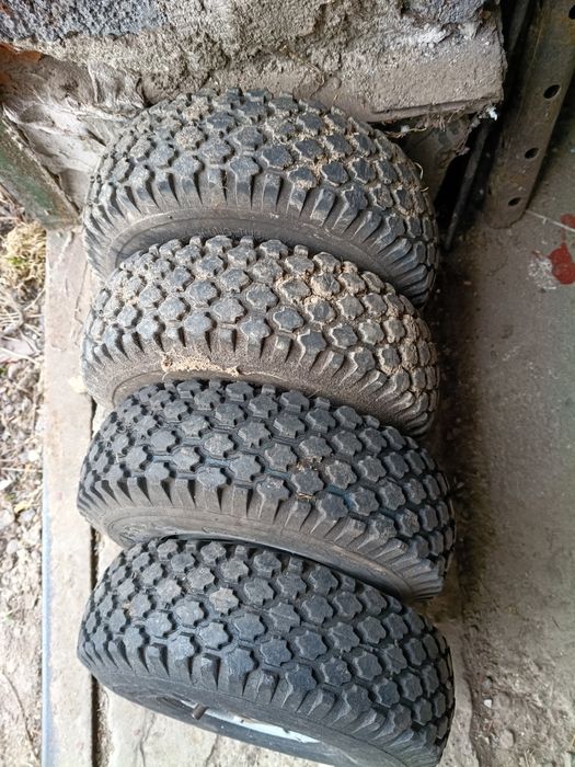 Traktorek kosiarka koło