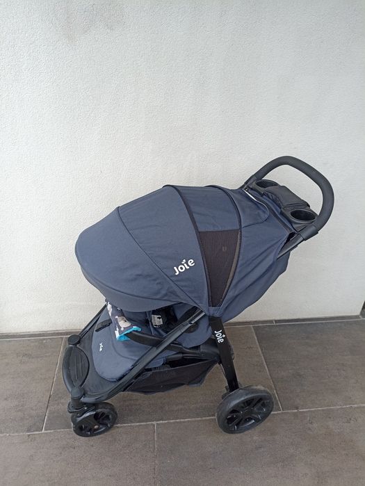 Wózek spacerowy joie lietrax