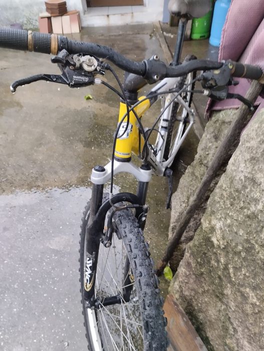 Vendo bicicleta de montanha