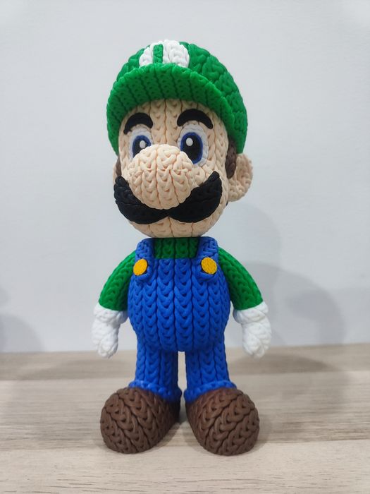 Luigi em efeito crochê e cabeça rotativa - Nintendo