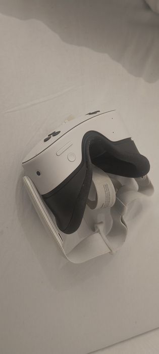 Oculus quest 3s  sprawne