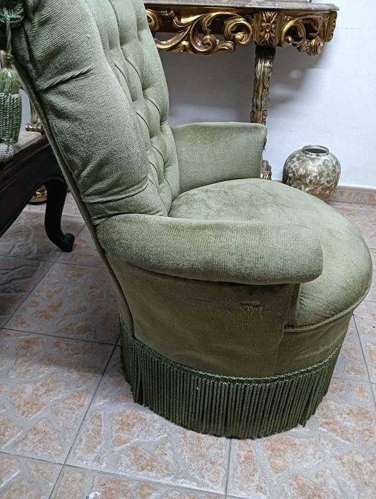 Poltrona/Cadeirão