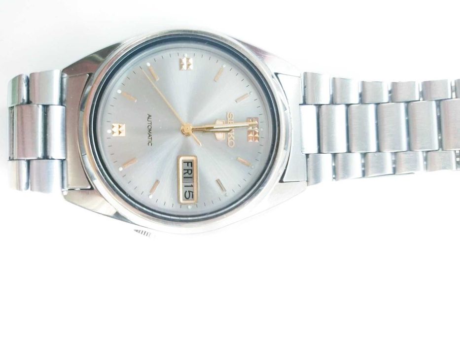 Продам мужские часы SEIKO 5 механика с автоподзаводом