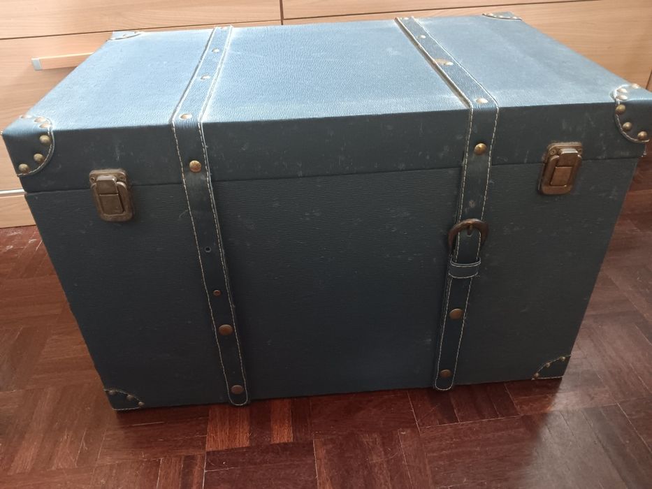 Baú para decoração e arrumação