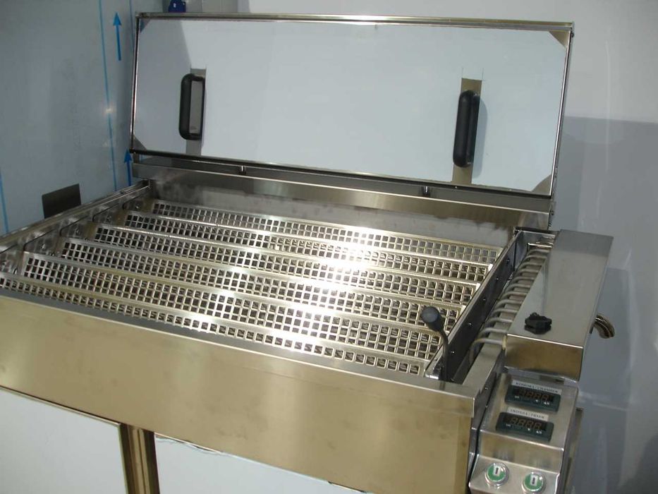 Smażalnik do pączków IZO 60 półautomatyczny