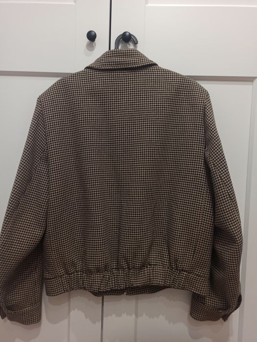 Kurtka bomberka marki Zara