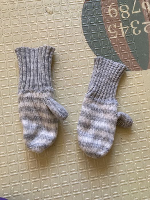 Варежки hm двойные на флисе