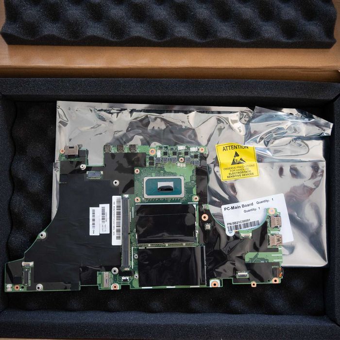 Placa Mãe Lenovo Thinkpad P15 / T15 / P17 Gen 2 / Intel Core i9-11950H