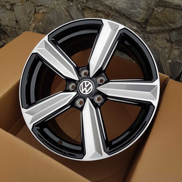 Диски НОВІ R17 VW 5x112  Passat CC A3 A4 A6 Q5  Skoda Superb