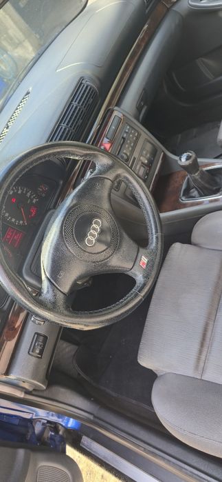Audi A4  1.9 TDI Sline