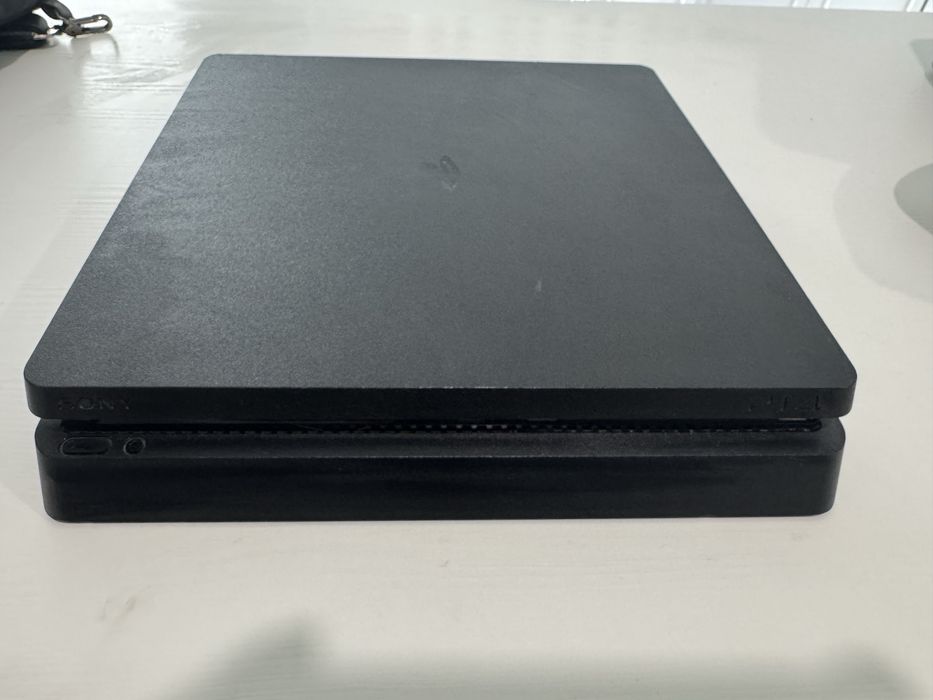 Продам Play station 4 , 500 gb , б\у ,