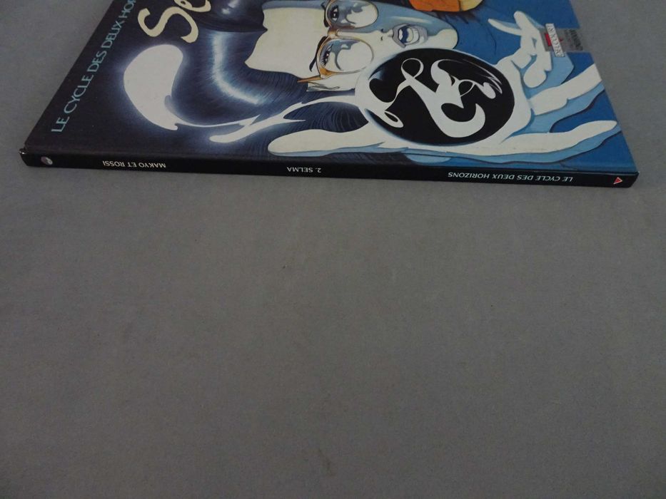 Livro BD Banda Desenhada em francês Livro Le Cycle Des Deux Horizons - 2 - Selma - Makyo Rossi (capa dura) - Delcourt