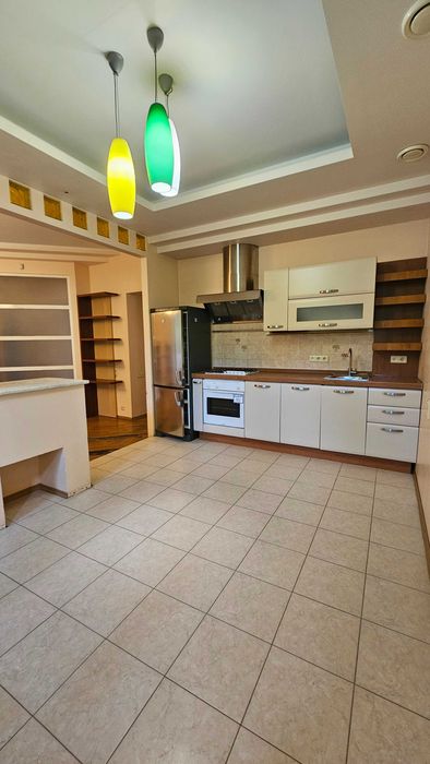 Продаж 3 к. квартири Центр Держпром