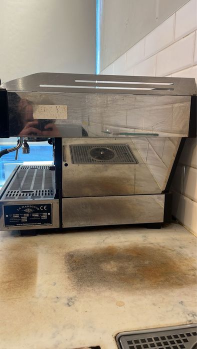 Кавомашина, La Marzocco PB