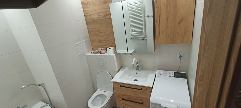 Remonty, łazienki, szpachlowanie, malowanie, układanie podług