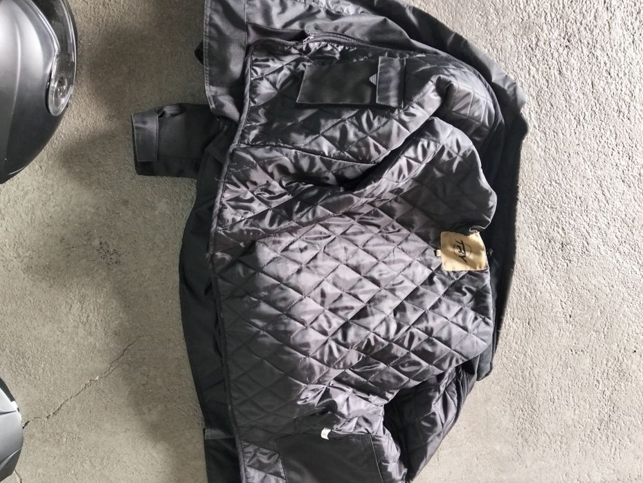 Vendo Suzuki Burgman 650 + equipamentos motar