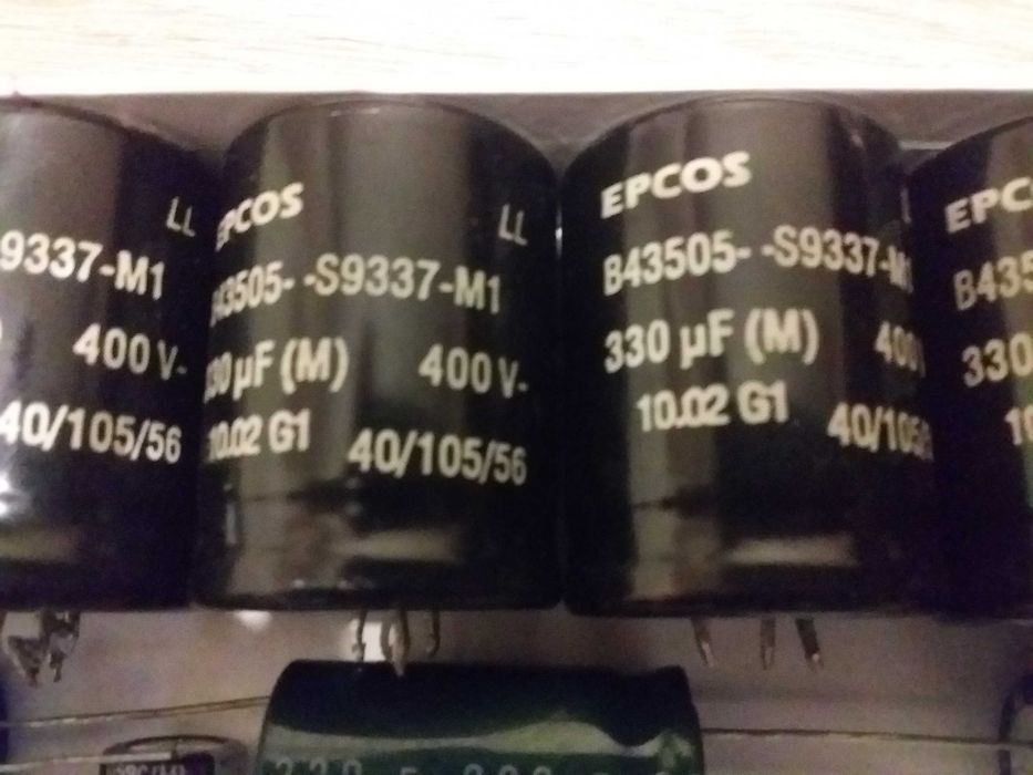 Конденсаторы электролитические для лампового усилителя: 550 грн ...