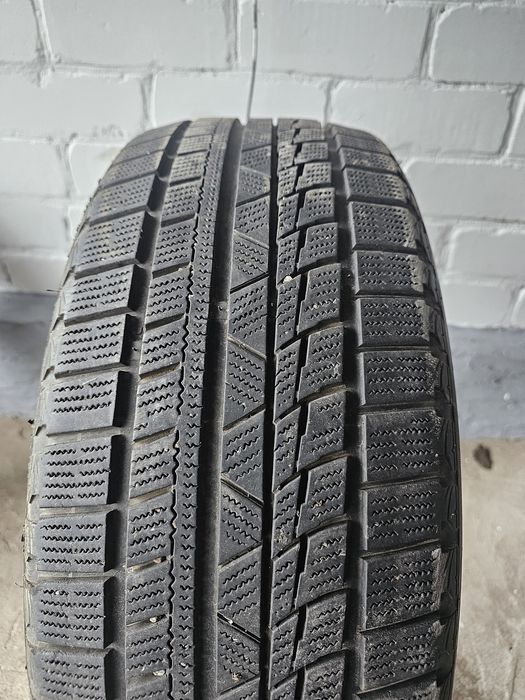 Шини 225х55 R17 Пара