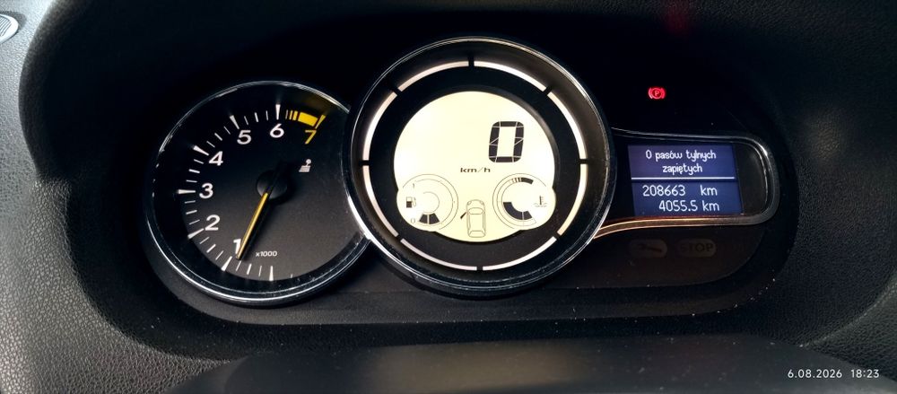 Renault Megane 1.2 benzyna 2013 rok