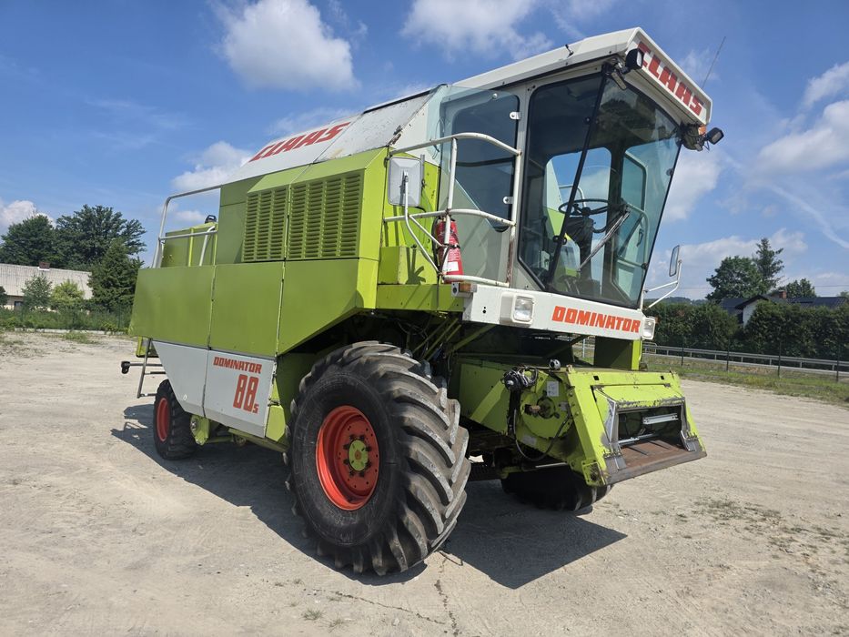 Kombajn zbożowy Claas Dominator 88S