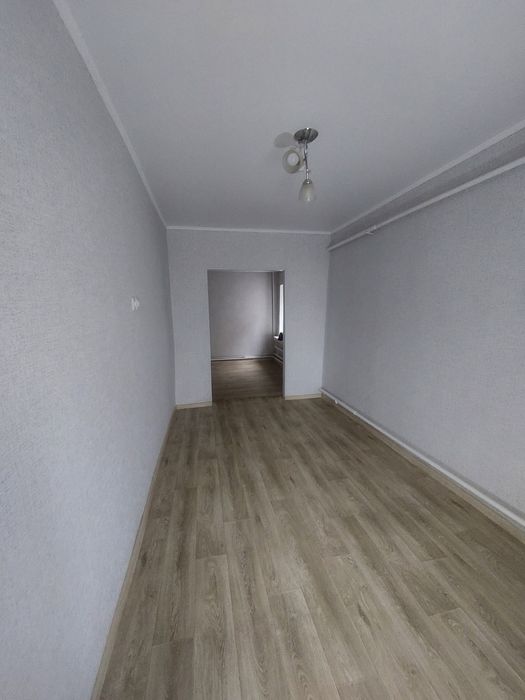 Продам Двокімнатну квартиру