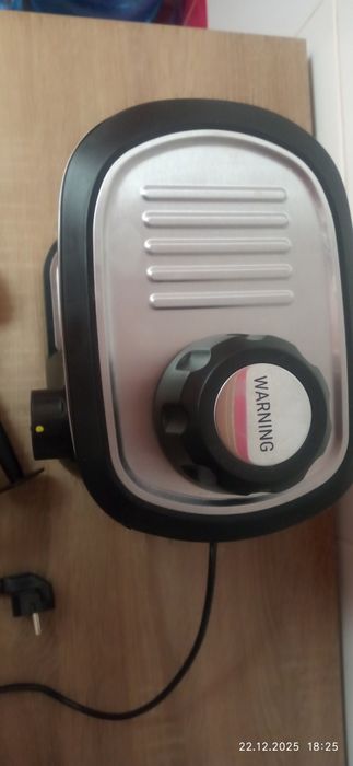 Электро кофеварка.