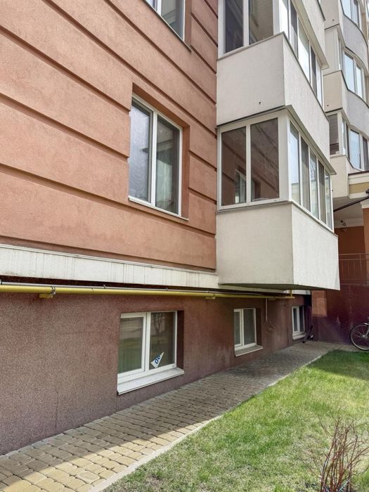 Комерційне приміщення 102 м2 у Бучі, ЖК Паркова Оселя, продаж