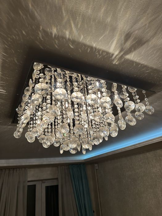 Продам  люстру кришталеву