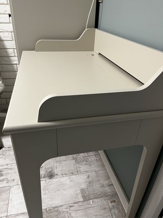 Biurko IKEA Lommarp
