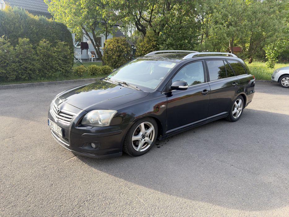 Toyota Avensis 2.2 dcat 177km 2006