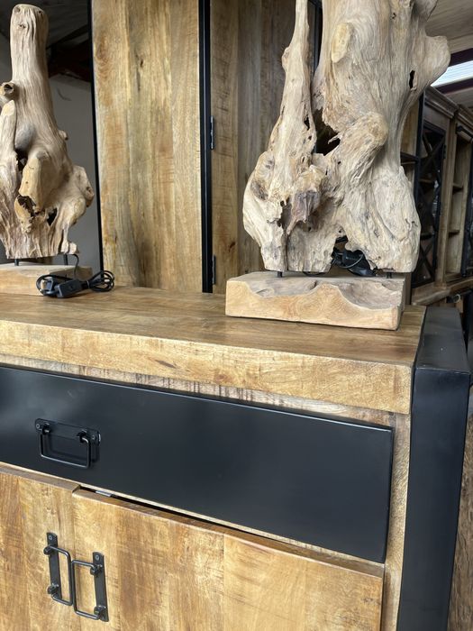 Komoda/ drewno egzotyczne/styl industialny