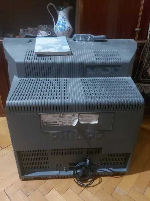 Стенка, ГДР, полированная, телевизор