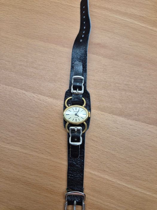 Zegarek damski *GUB Glashütte Original* DDR