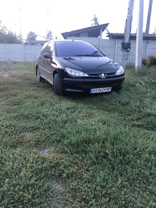 Pegueot 206 купе