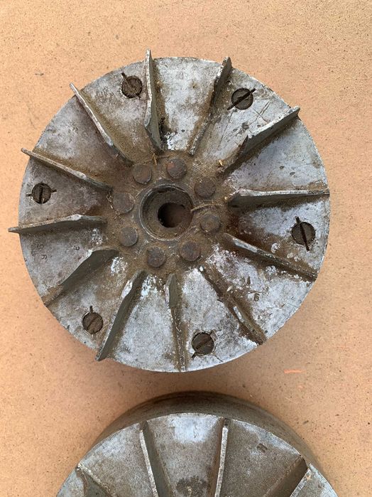 Магнит  Дружба Б/У (Бензопила )