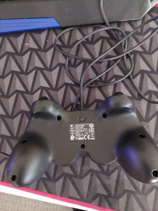 Selling LOGITECH F310 Controller (PC - USB) with Cables64564189370498121